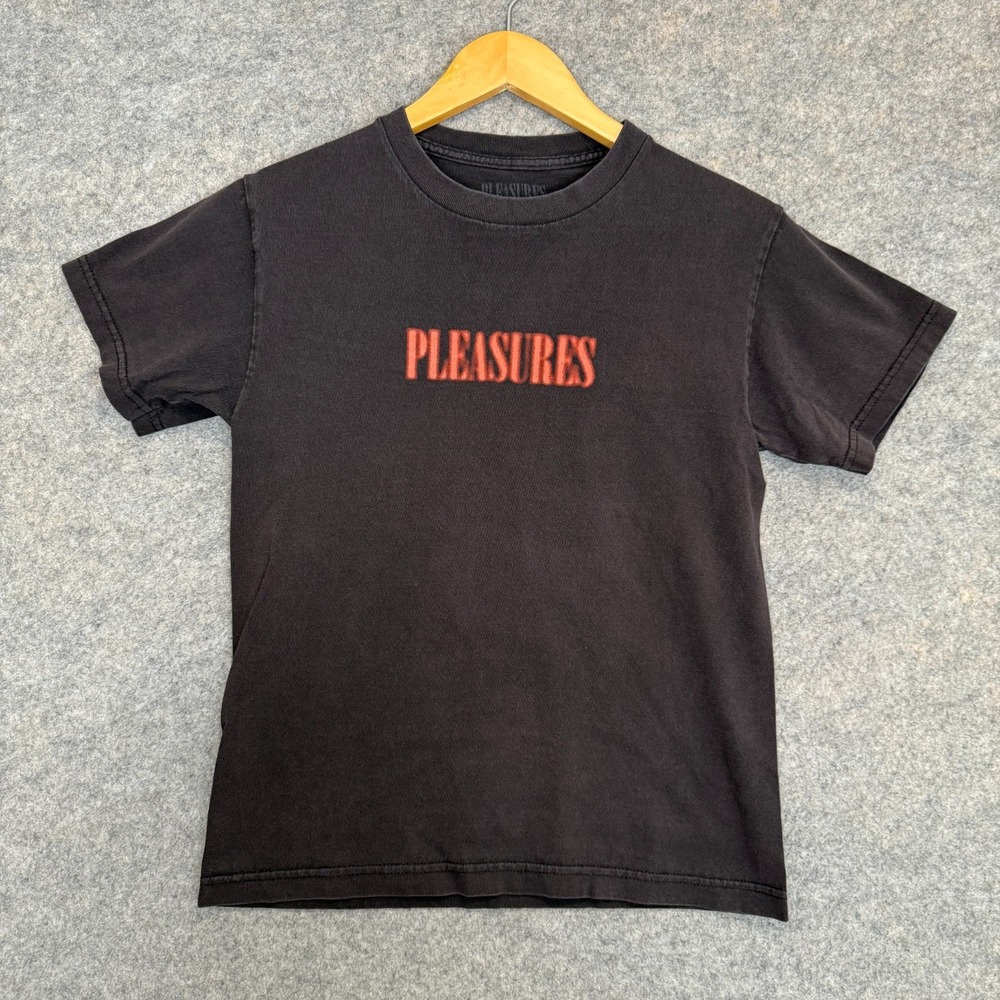 Pleasures Blurry Tee Shirt Womens Small Black‎ Red Crewneck Tshirt